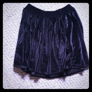 Ecote black velvet skirt